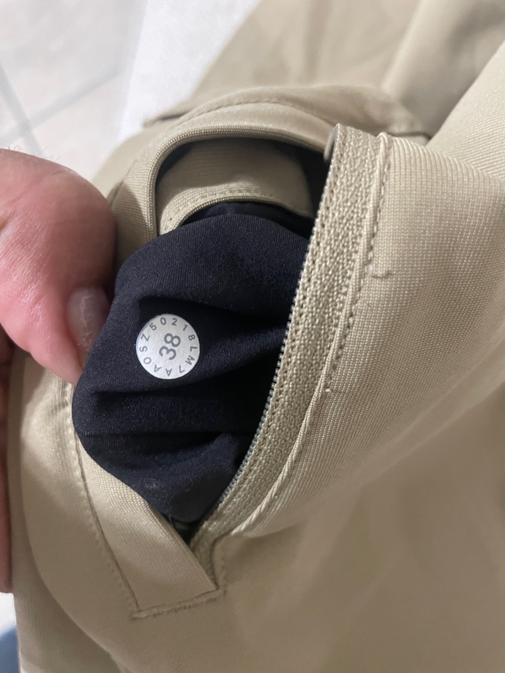 Lululemon Mens - Picture 3 of 6